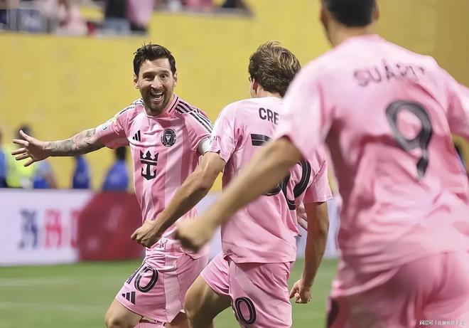 关于世俱杯16强已定8席：梅西将战旧主马竞波尔图出局的信息