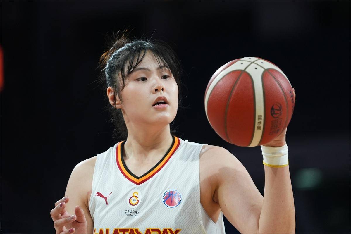 包含李月汝砍赛季新高11分9篮板！WNBA飞翼擒太阳的词条